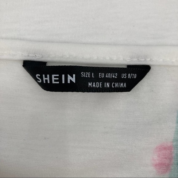 Cold Shoulder Short Sleeve Cactus T-shirt - Picture 7 of 7